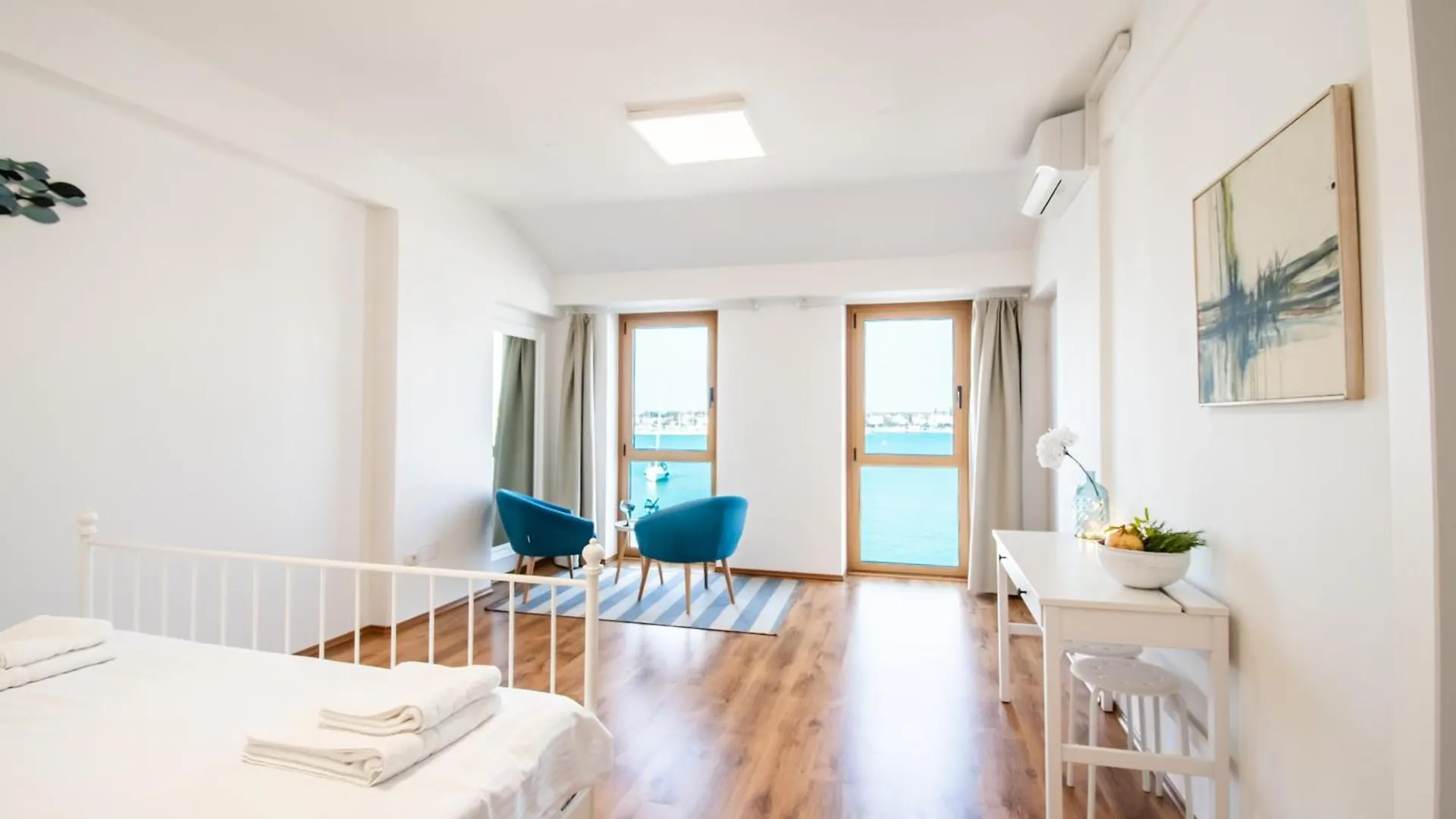 Umag Apartment Center Seafront Seaview Old Town 2